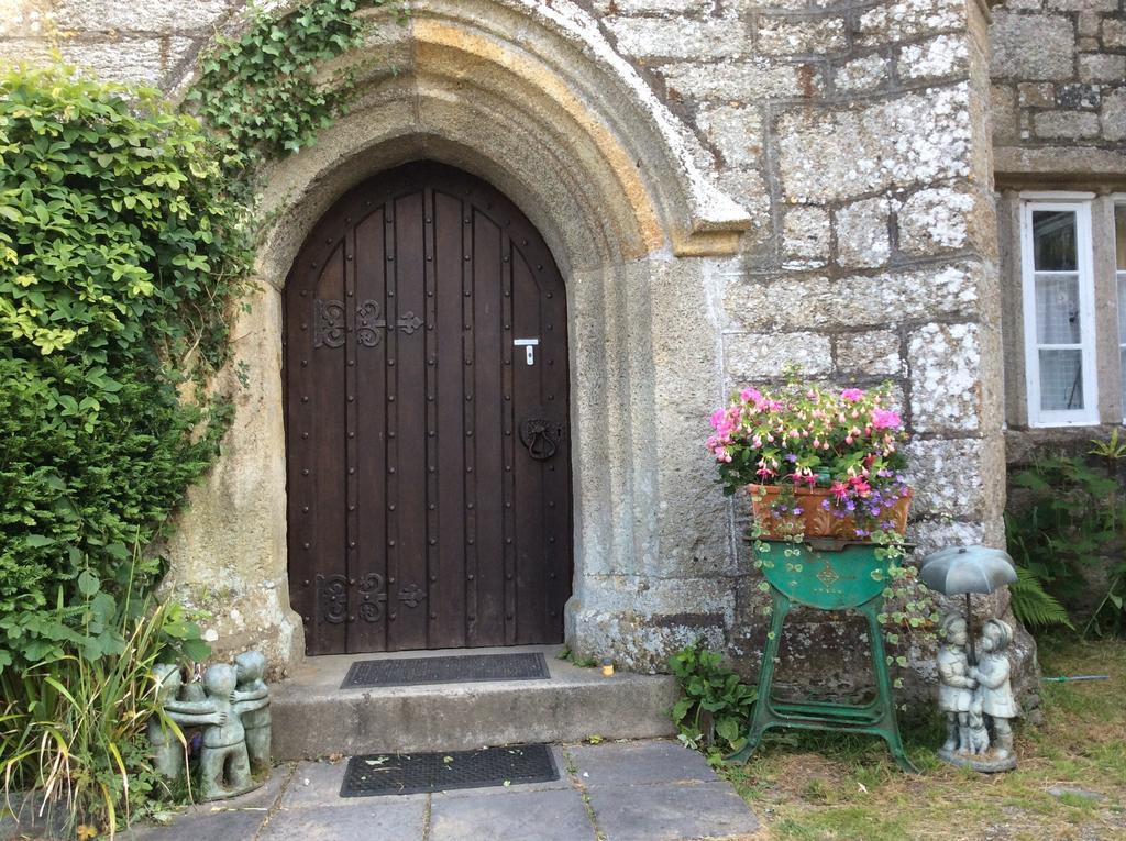 The Priory B&B Whitchurch  ภายนอก รูปภาพ