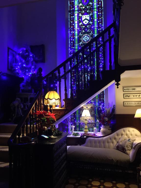 The Priory B&B Whitchurch  ภายนอก รูปภาพ