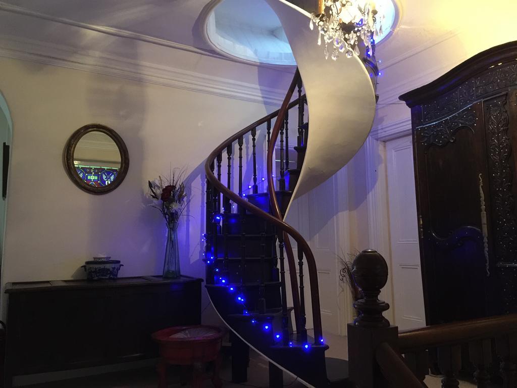 The Priory B&B Whitchurch  ภายนอก รูปภาพ