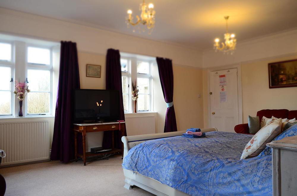 The Priory B&B Whitchurch  ภายนอก รูปภาพ