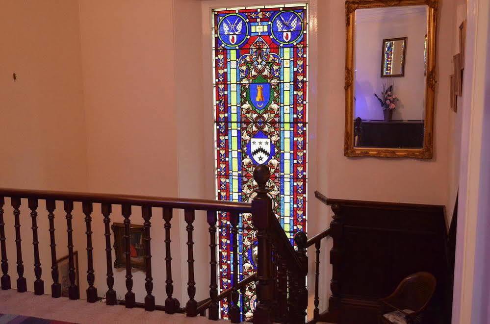 The Priory B&B Whitchurch  ภายนอก รูปภาพ