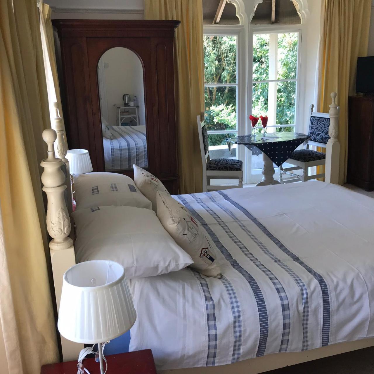 The Priory B&B Whitchurch  ภายนอก รูปภาพ